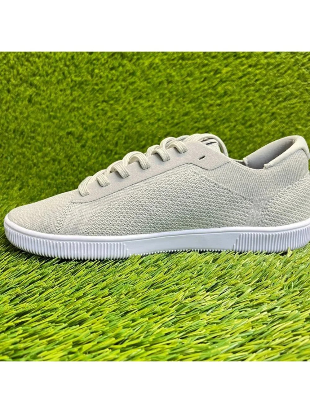 Flux Adapt Trainer Gray White Womens Size 8 Mens Size 7 Athletic Shoes Sneakers - Picture 2 of 10